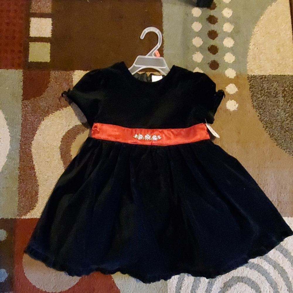 💚💚Black velvet dress